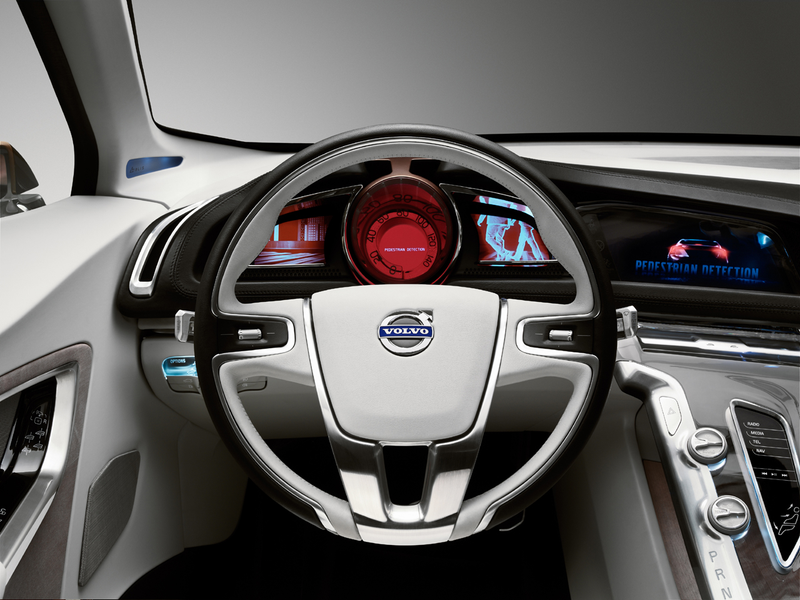 Illustration for article titled Crafting The Authentic Swedish Crystal Console Of The Volvo S60 Concept